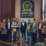 image_750x_63be996c12149