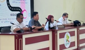 D0D5FDAC-ACFF-48E5-B954-E124FA644F1D