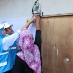 Ratusan-Warga-Prasejahtera-di-Banten-Sambut-Bahagia-Sambungan-Listrik-Gratis-dari-PLN