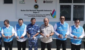Salurkan-Program-Gizi-Keluarga-Sehat-PLN-Bersama-TNI-AU-Bangun-Dapur-2-SPPG-di-Lanud-Atang-Sendjaja